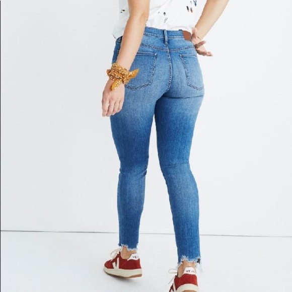 Madewell 9" High Rise Skinny Jean in Size 26 - Picture 2 of 5